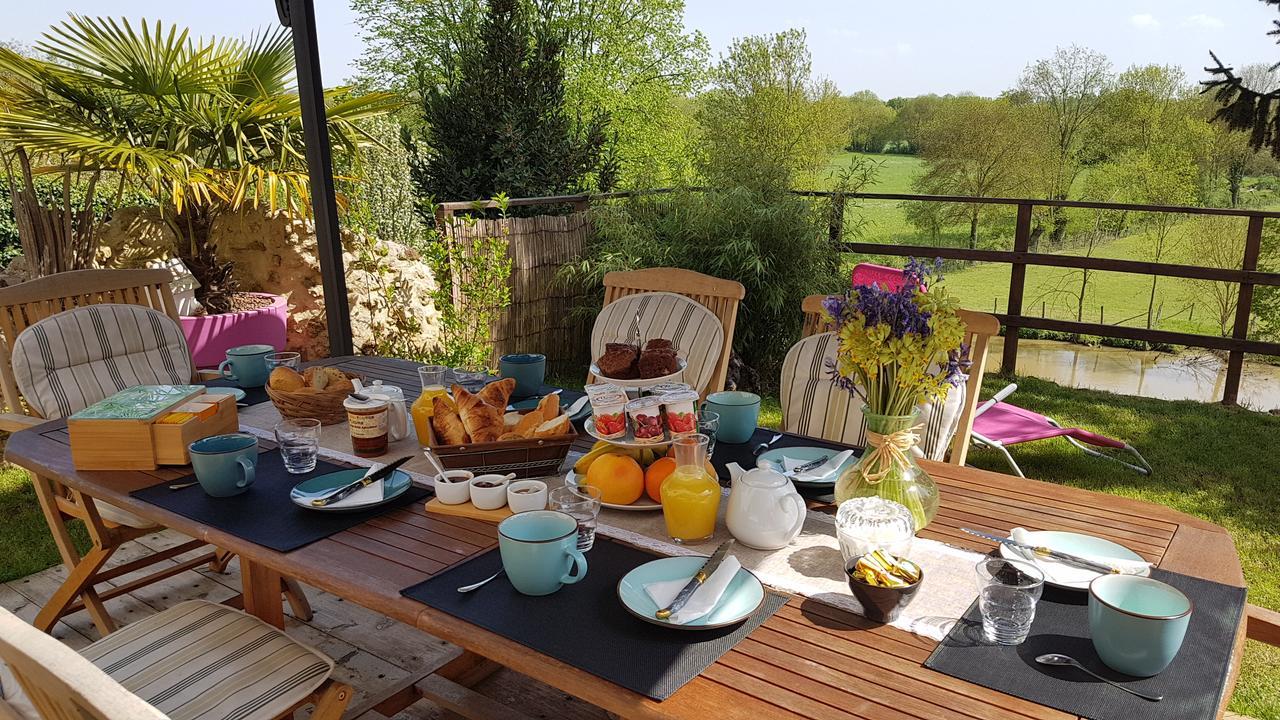 Bed and Breakfast La Belmontaise Beaumont-sur-Sarthe Zewnętrze zdjęcie