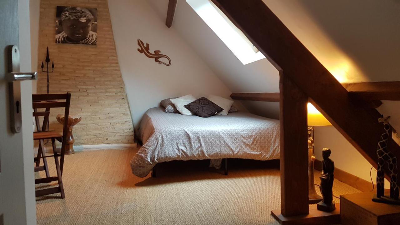 Bed and Breakfast La Belmontaise Beaumont-sur-Sarthe Zewnętrze zdjęcie